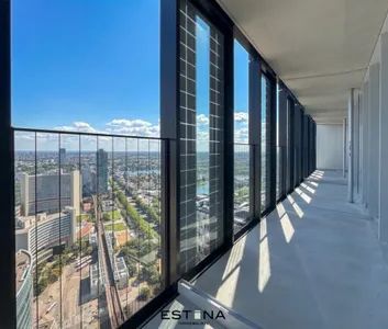 Wohnen über den Wolken: Spektakulärer Erstbezug im DC Tower 2 - Photo 2