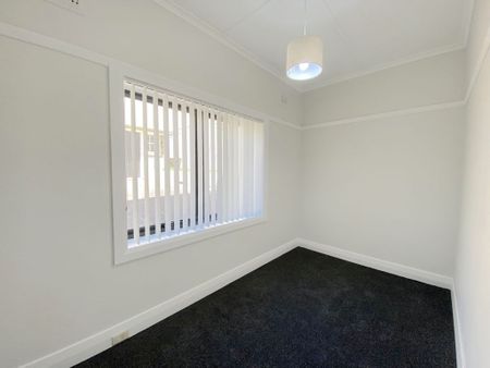 1/93 Wolfe Street, Newcastle - Photo 3