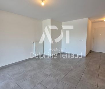 Location Appartement 2 pièces 42m² ECHIROLLES 38130 - Photo 2