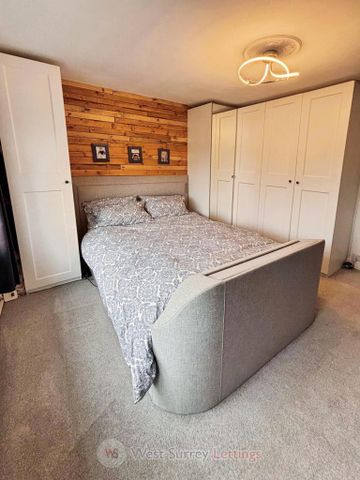 3 bedroom semi-detached house to rent - Photo 3