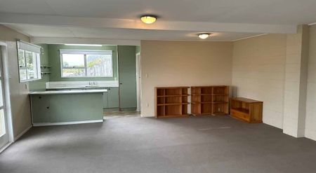 Otaki Beach Studio - Photo 4