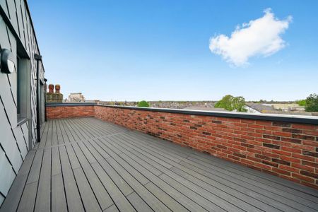 2 bedroom flat to rent - Photo 2