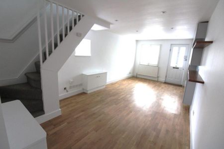 2 bedroom cottage to rent - Photo 2