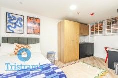 Campus Corner, Lenton Boulevard - Photo 4