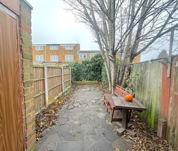 Juniper Way, Hayes - Photo 3