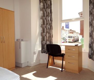 Worthing Road, Southsea - Photo 3