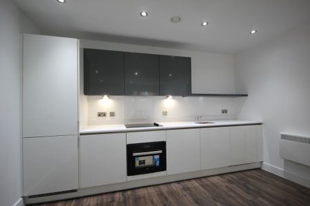 2 bedroom apartment to rent - Photo 5