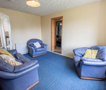 6 bedroom house to rent - Photo 1