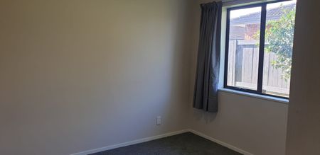 Private & Peaceful - Small dog negotiable - Photo 3