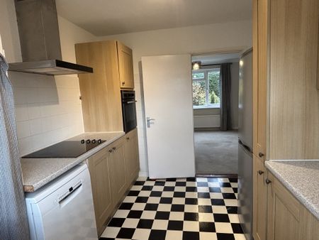 Bright 2 bed garden flat in peaceful area of Diss - Photo 2