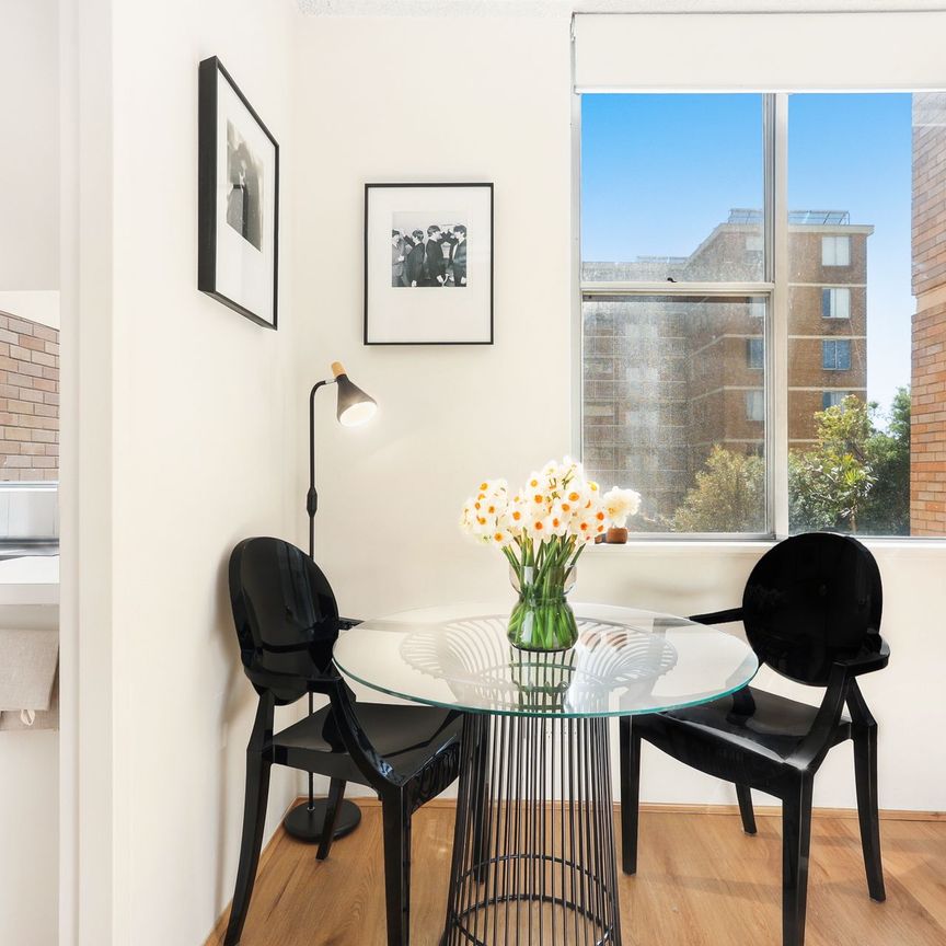 Light-Filled Studio Opposite Centennial Park with Rooftop Views - Photo 1