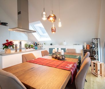 Traumhafte 3-Zimmer Dachgeschosswohnung in Neuenstadt am Kocher! - Photo 6