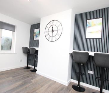 1 bedroom in a house share to rent - Photo 2