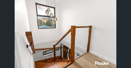 Low Care, High Appeal! - Photo 3