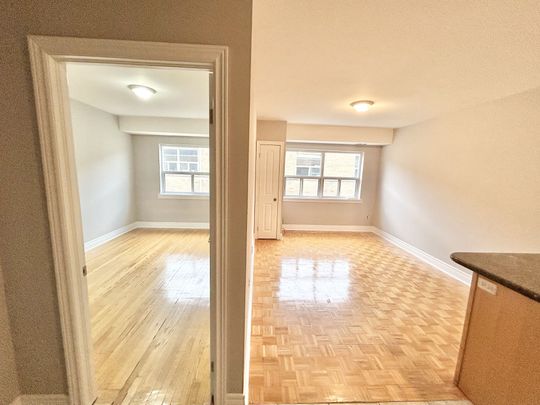 For Lease - 11 Thirty Third Street Unit# 304, Toronto, Ontario - Photo 1