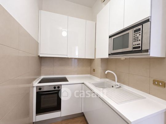 Bilocale in Affitto in Via Quadronno 33 a Milano - Foto 1