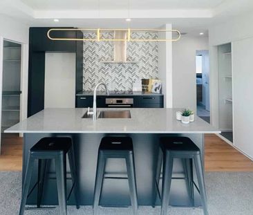 Modern family home in Hornby - Photo 1