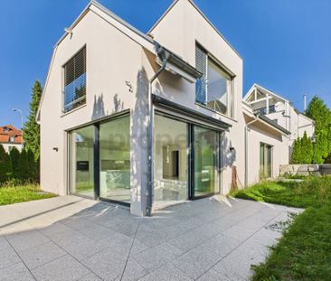 Familienfreundliches Einfamilienhaus mit sonnigem Garten und modern... - Photo 3