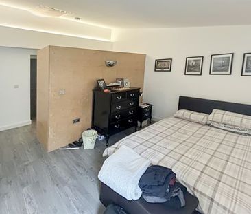58 Castle Street, Comber, Newtownards, BT23 5DZ - Photo 3