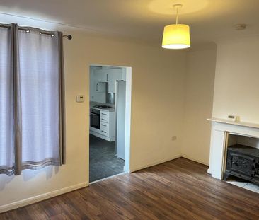 2 bedroom house to rent - Photo 2
