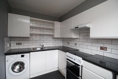 5 Rashieley Road, AB51 3YQ, Inverurie - Photo 4