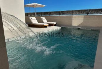 Alquiler de casa o chalet independiente en Avenida De Argentina