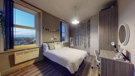 5 bedroom flat to rent - Photo 4