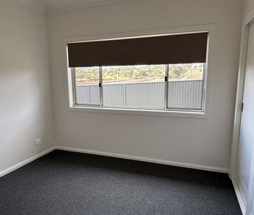 Four Bedroom House - North Tamworth - Photo 1