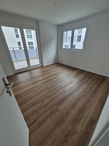 Hochwertige 4.5 Zimmerwohnung am Entenbach - Photo 3