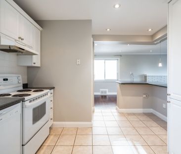 For Lease - 1523 Constance Drive, Oakville, Ontario - Photo 6