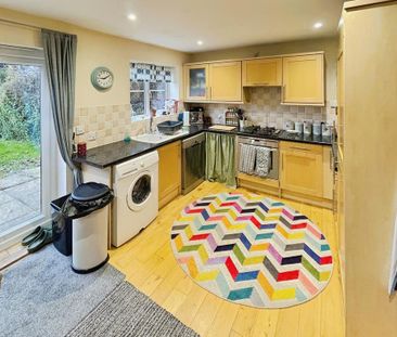 3 bedroom end of terrace house to rent - Photo 6