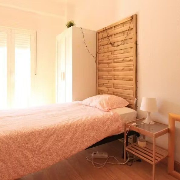 Calle del Vizconde de Matamala, Madrid, Community of Madrid 28028 - Photo 1