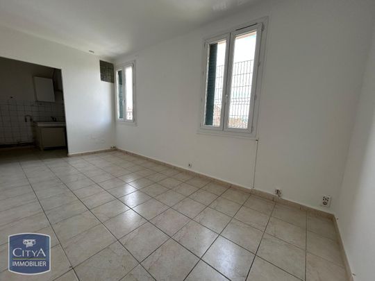 Location Appartement 3 pièces 40m² CARPENTRAS 84200 - Photo 1