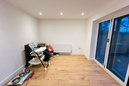 Richington Way, Seaford - Photo 4