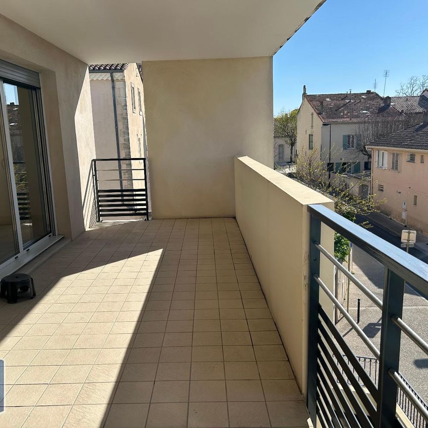 Location Appartement 4 pièces 79m² ORANGE 84100 - Photo 1