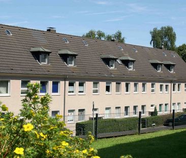 2 1/2 Zimmer mit Büro oder Ankleidezimmer Oberes Wehringhausen - Photo 2