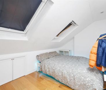 3 bedroom flat to rent - Photo 5