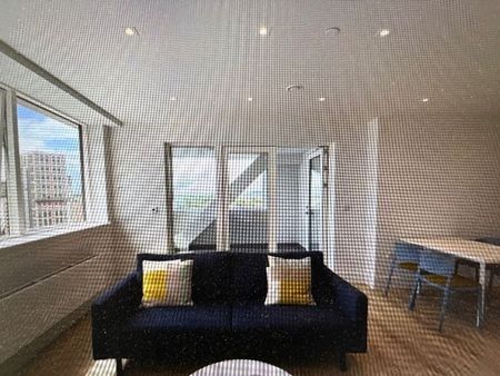 3 Bed Flat, Wembley Park Central Area, HA9 - Photo 2