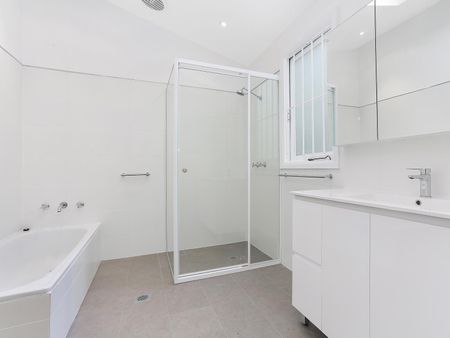 80 Telopea Street, Redfern NSW 2016 - House For Rent | Domain - Photo 3