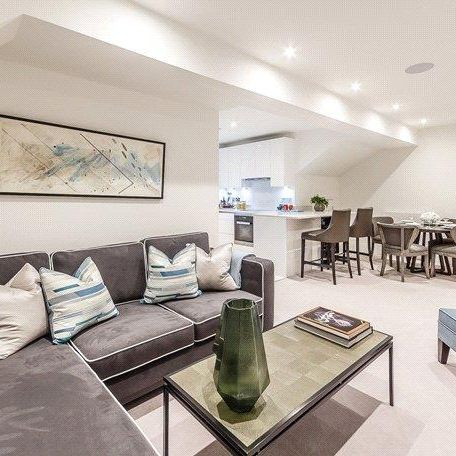2 bedroom penthouse to rent - Photo 1