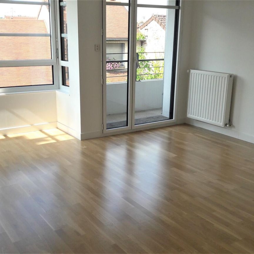 location Appartement T2 DE 46.41m² À MAISONS ALFORT - Photo 1