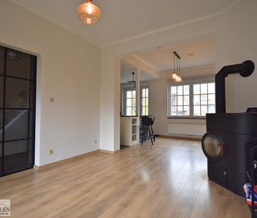 Smaakvol gerenoveerde woning met 3 slaapkamers, tuin en garage - Foto 3