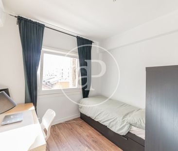 Flat for rent in Recoletos (Madrid) - Photo 2