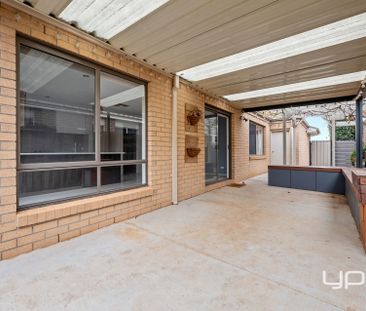 Spacious Family Living in the Heart of Melton South - Photo 5