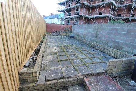 4 bedroom house to rent - Photo 2