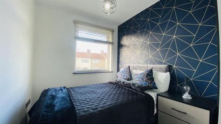 6 bedroom house to rent - Photo 4