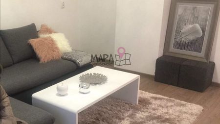 Duża, ładna kawalerka z balkonem - Zdjęcie 2