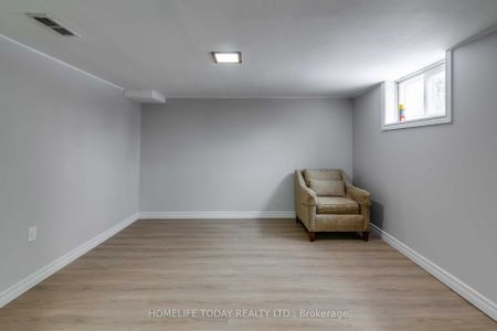 For Lease - 19 Bardwell Crescent Unit# Bsmt -B, Toronto, Ontario - Photo 5