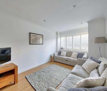 Langley Place, Guildford, Surrey, GU2 - Photo 5