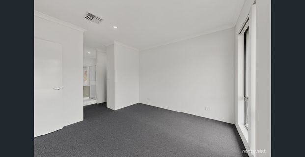 Modern Comfort, Perfect Location - Photo 1